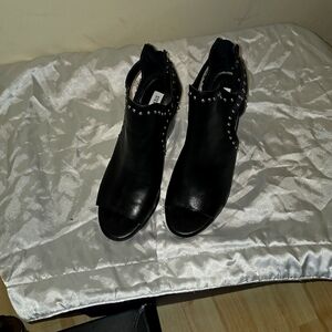 Steve Madden Studded Booties